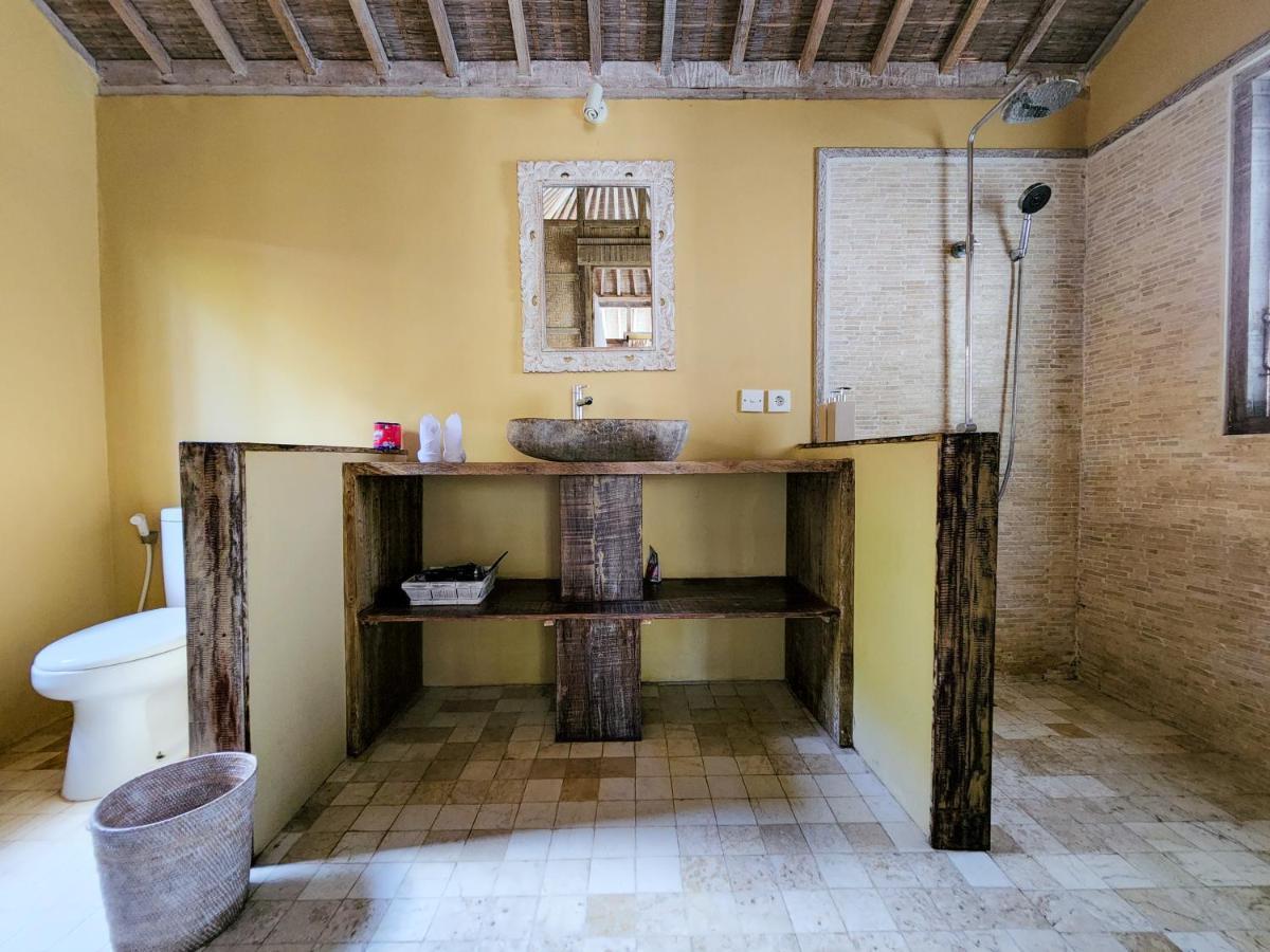 Bamboo Lodge กีลีตราวางัน ภายนอก รูปภาพ